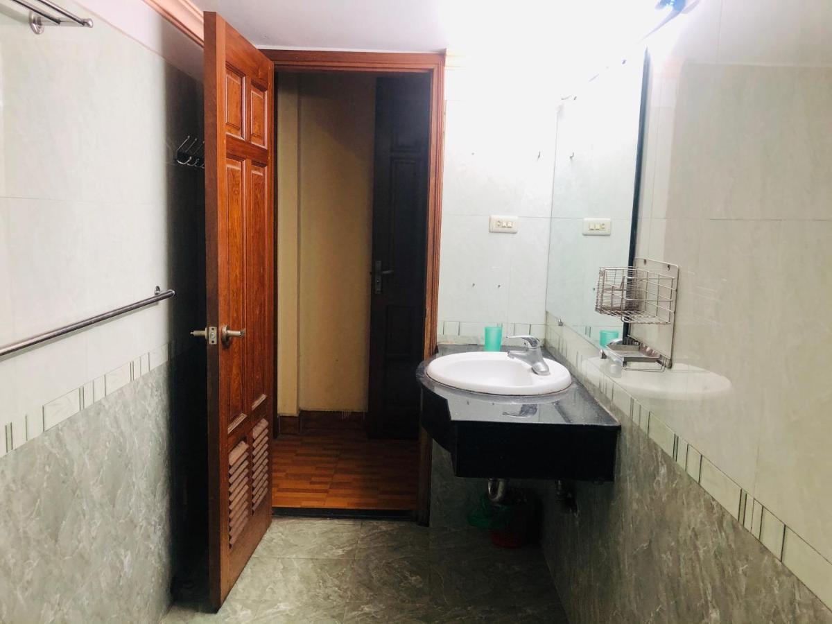 Oyo 1119 Sac Mau Motel Hanoi Luaran gambar