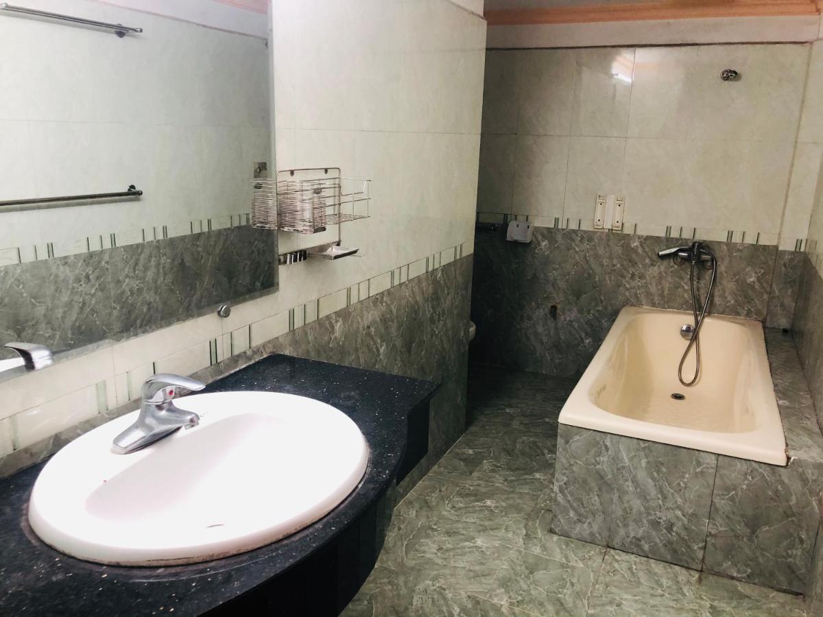 Oyo 1119 Sac Mau Motel Hanoi Luaran gambar