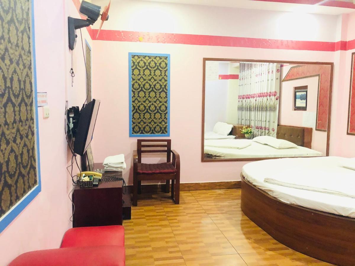 Oyo 1119 Sac Mau Motel Hanoi Luaran gambar